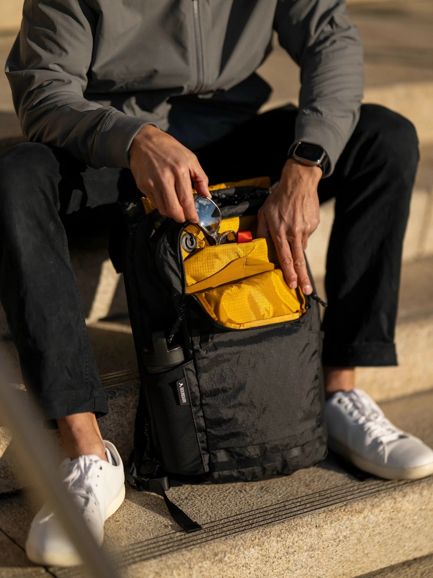 Errant Pack X-PAC 22L 16インチ バックパック 防水 - Boundary Supply JP Errant Pack X-PAC 22L 16インチ バックパック 防水 - Boundary Supply JP