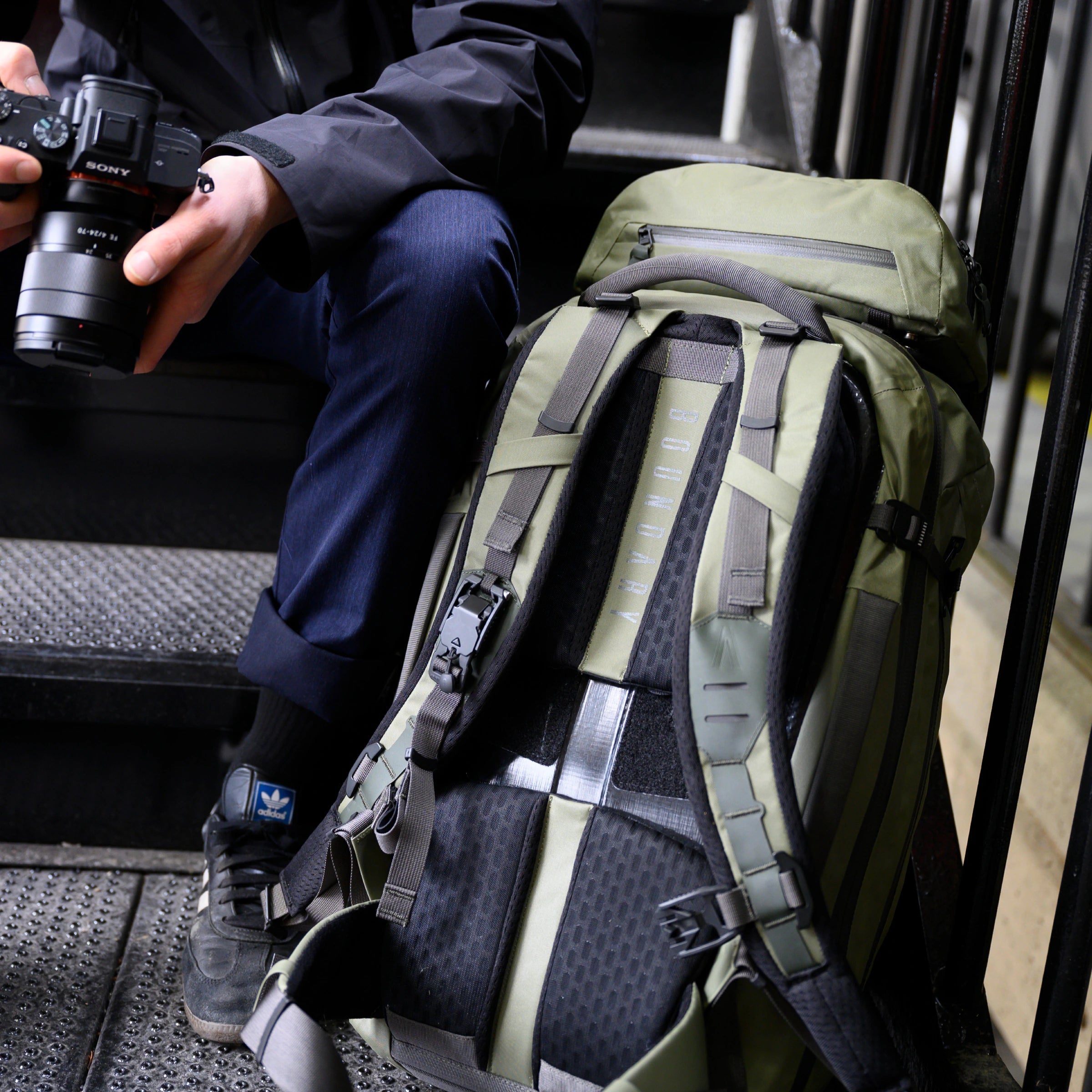 Arris Pack 35L 17インチ バックパック 撥水 ランドリーバッグ付属 Arris Pack 35L 17インチ バックパック 撥水 ランドリーバッグ付属